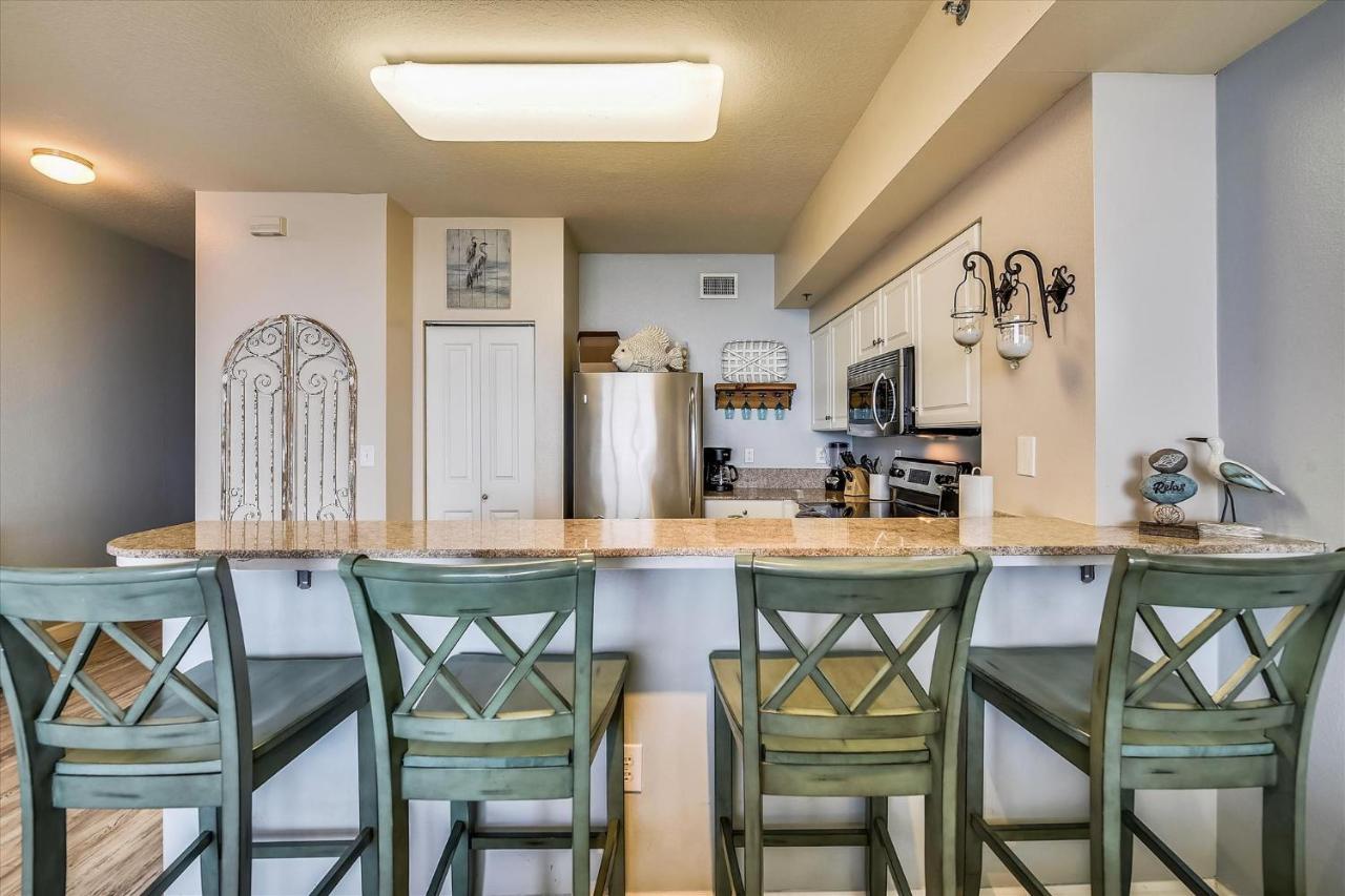 Apartment Shores Of Panama 2330 - 1 Bedroom Bunk Area Sleeps 6, Beautiful Direct View! Free Fun! Panama City Beach